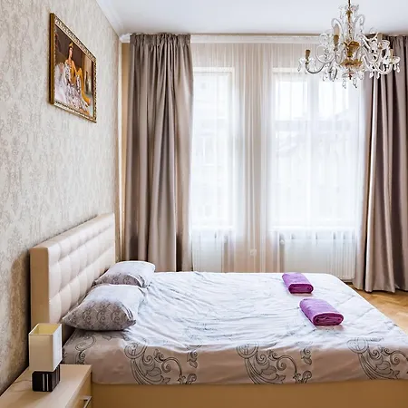 4-room Near Runok Sq